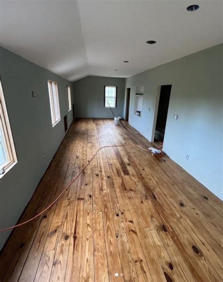 Can you put polyurethane on painted floors?