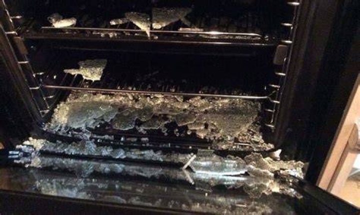Can you still use oven if glass broken?