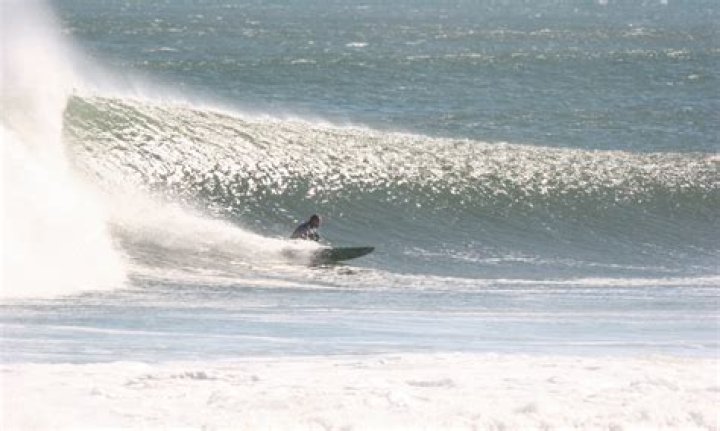 Can you surf at Gilgo Beach?