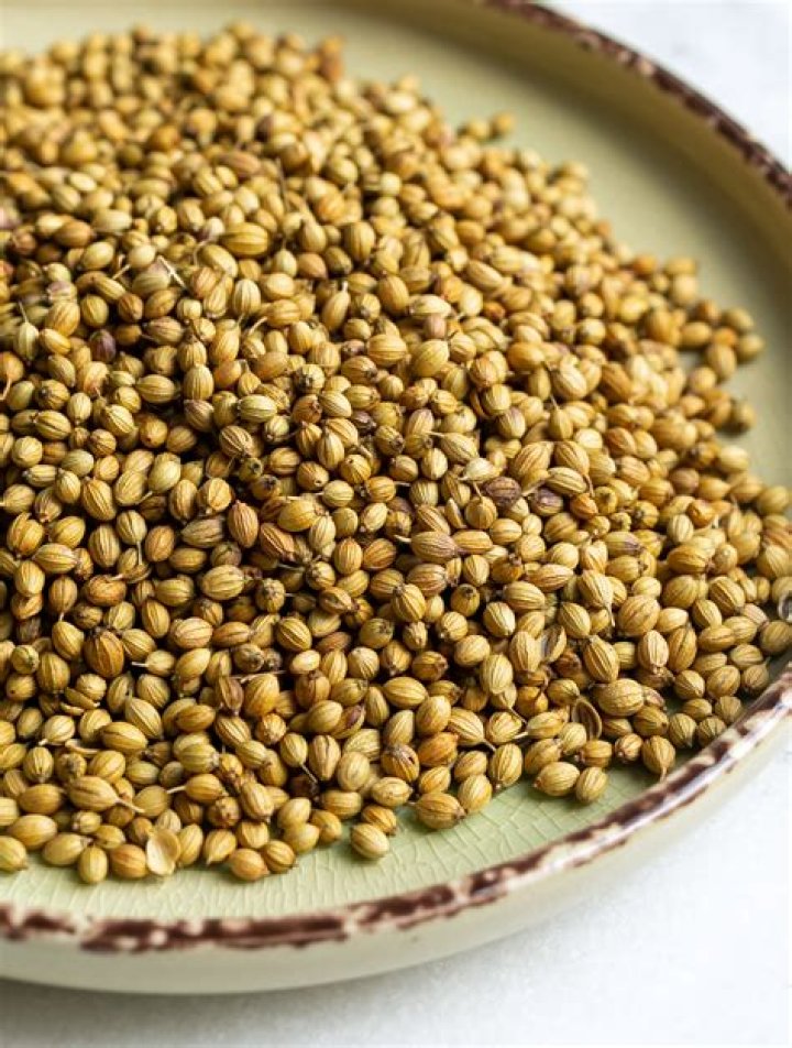 Can you use fresh green coriander seeds?