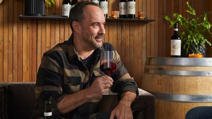 Does Dave Matthews own Dreaming Tree wine?
