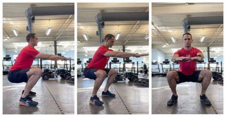 How do you do a squat press?