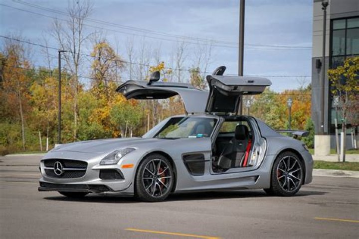 How fast is the SLS AMG?