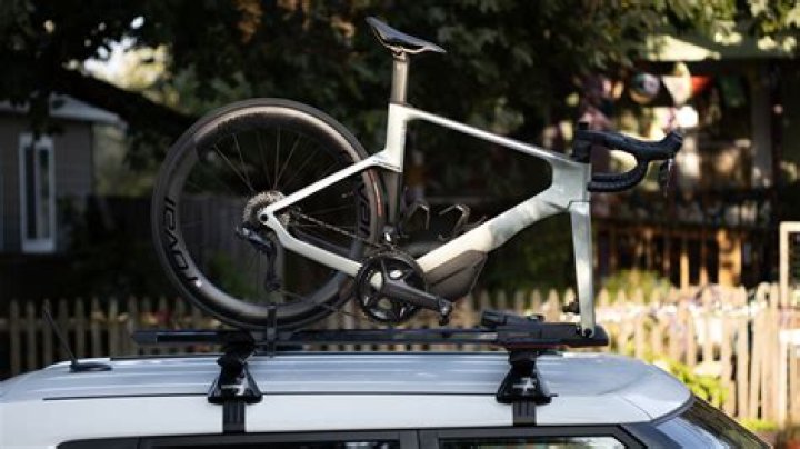 How many bikes can I fit on a roof rack?