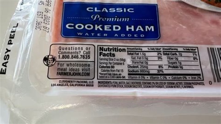 How many carbs are in a slice of ham lunch meat?