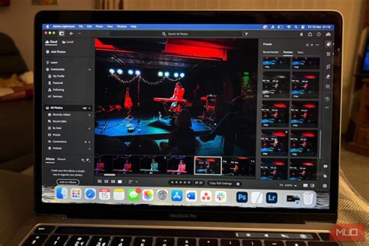 How many collections can you have in Lightroom?
