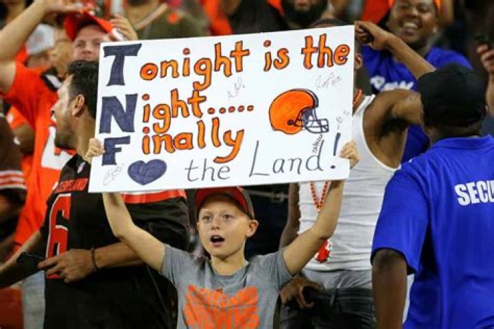 How many games did the Browns lose in a row?