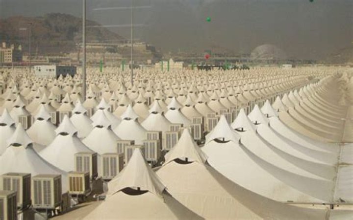 How many tents are in Mina?