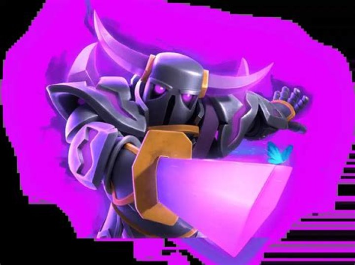 How much damage does a Pekka do in clash of clans?