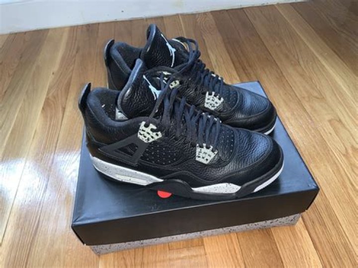 How much do Oreo 4s sell for?