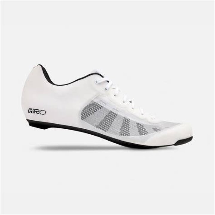 How much does the Giro Empire SLX weigh?