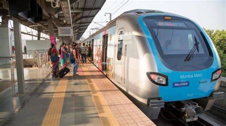 How much is parking at Metro station?