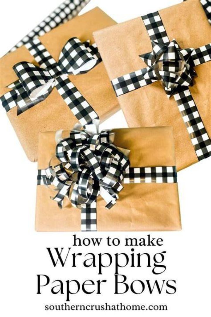 How to make wrapping paper bows?