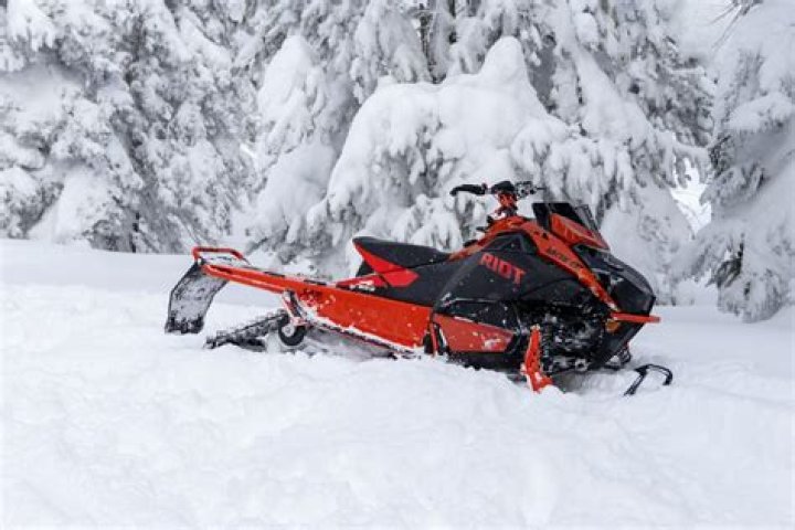 Is Arctic Cat the best snowmobile?