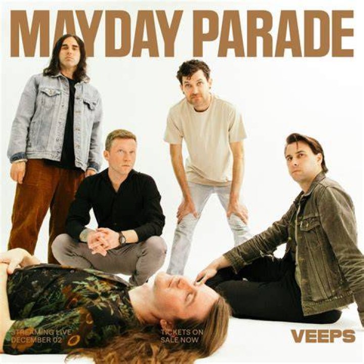Is Mayday Parade still touring?