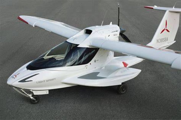 Is the Icon A5 street legal?