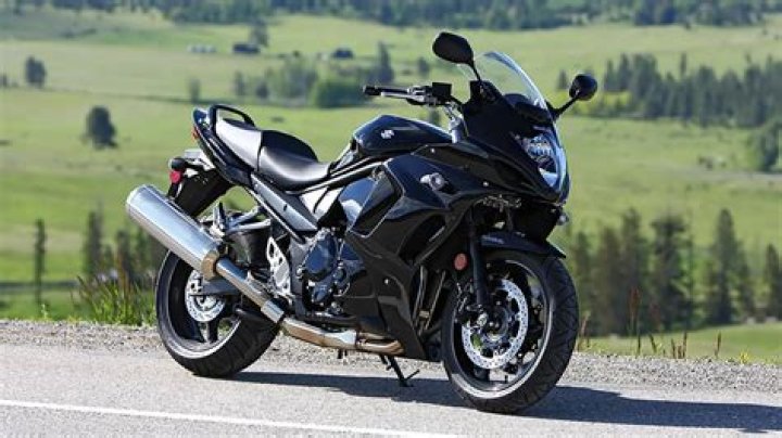 Is the Suzuki GSX 1250 FA the perfect sports tourer for You?
