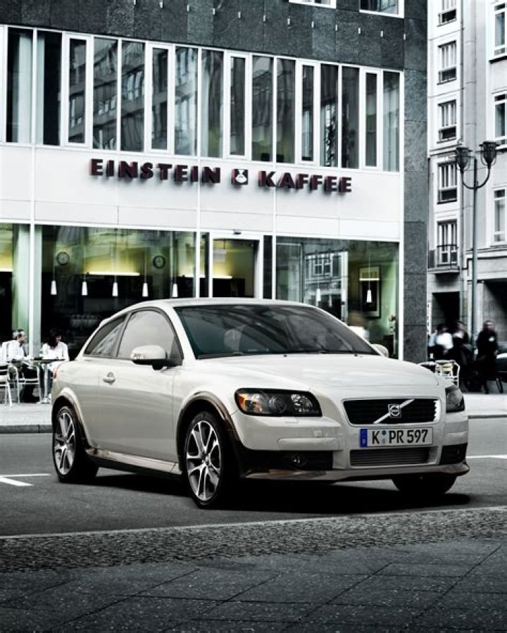 Is the Volvo C30 fast?