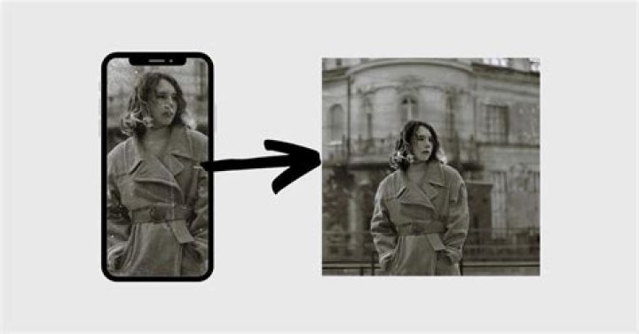 Is there a free app that restores old photos?