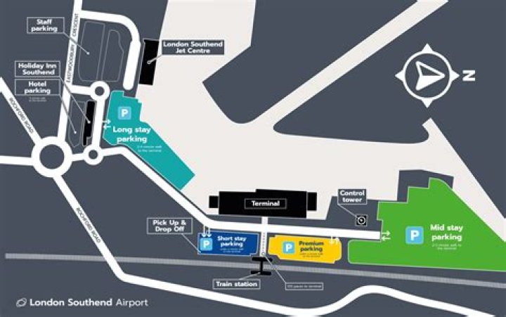 Is there free parking at Southend Airport?