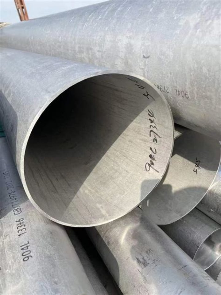 Is welding stainless steel difficult?