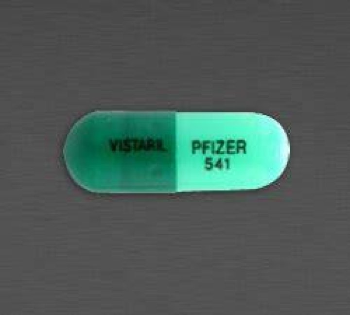 What does vistaril capsule look like?