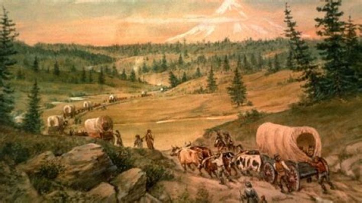 What happened in 1843 on the Oregon Trail?