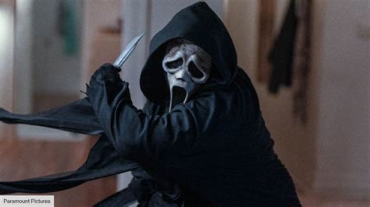 What happens at end of Scream?