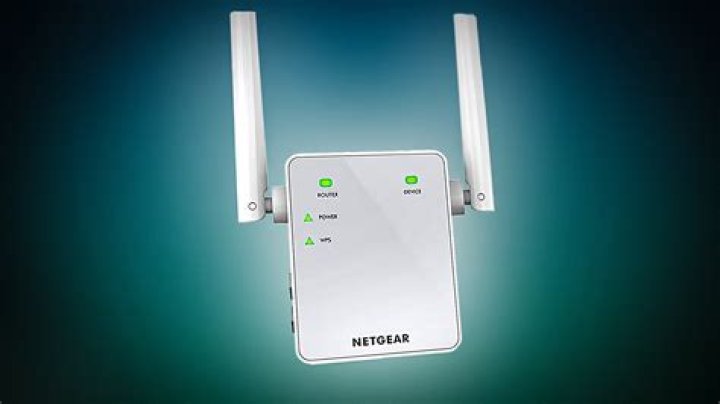 What is device light on WiFi extender?