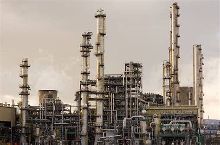 What is hamhammer refinery?