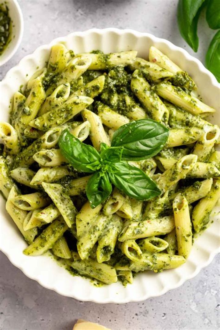 What is penne al pesto?