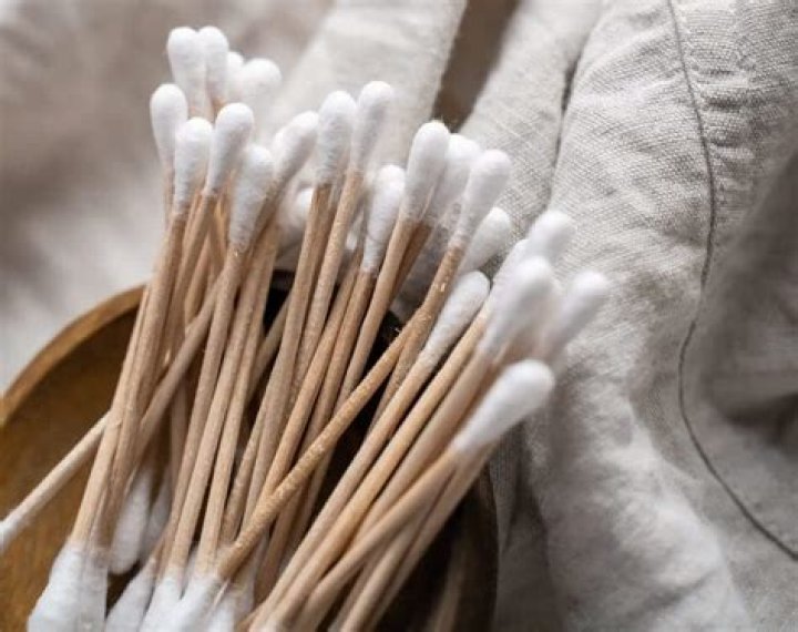 What is Q-Tip real name?