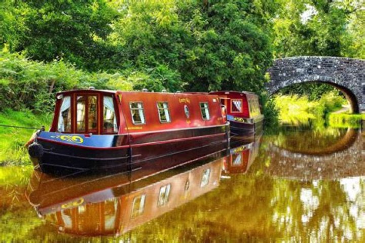 What is the best length for a narrowboat?
