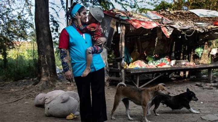 What is the coldest month in Cambodia?