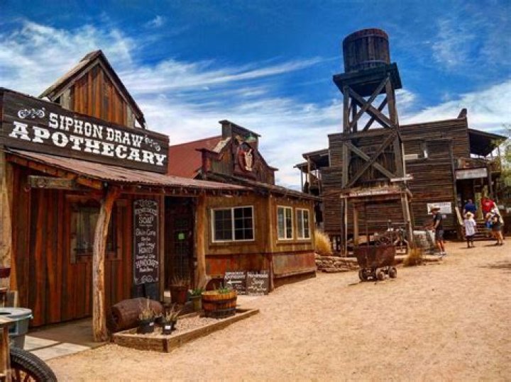 What is the name of the old mining town in Arizona?