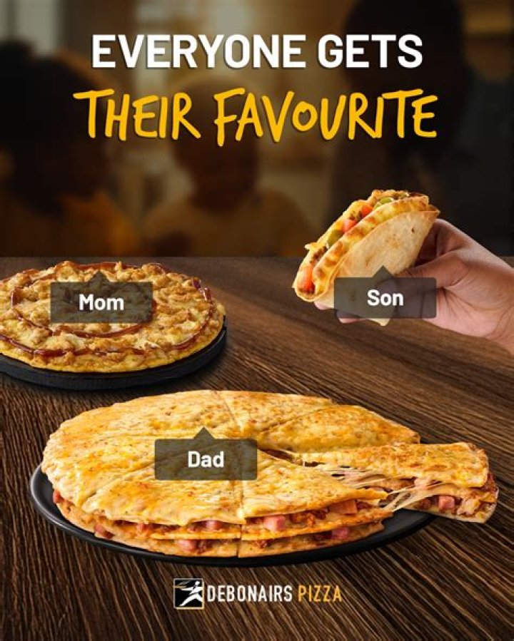 What is the target market of debonairs pizza?