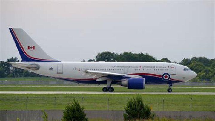 What plane does the Prime Minister use?