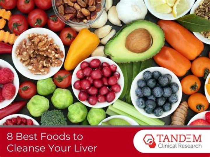 What should I eat during a detox cleanse?