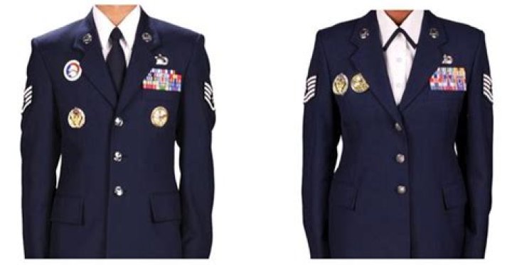What uniforms do Air Force officers wear?