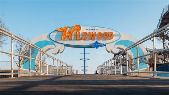 Where do you park for Wildwood boardwalk?