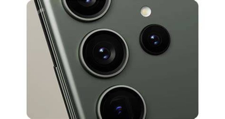 Which phone has best front camera quality?