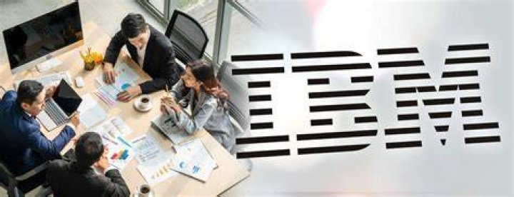 Who are the top executives at IBM Global Business Services?