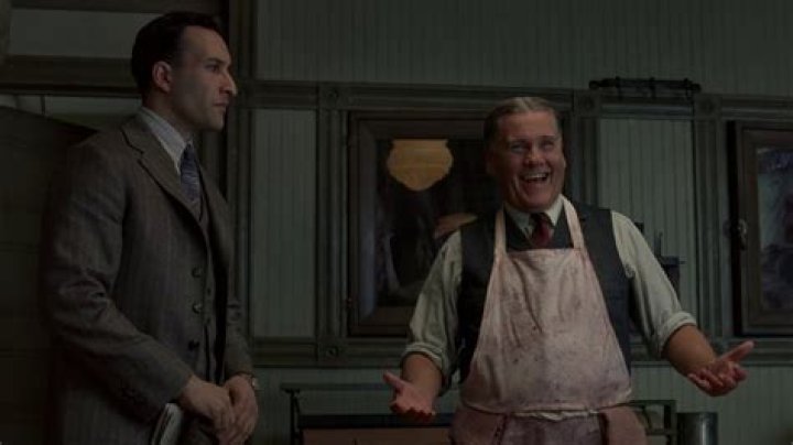 Who is Manny Horvitz based on?