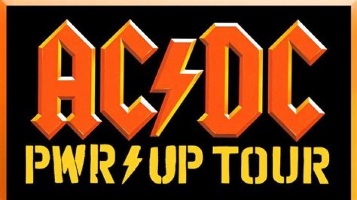 Who opened for AC DC in 2015?