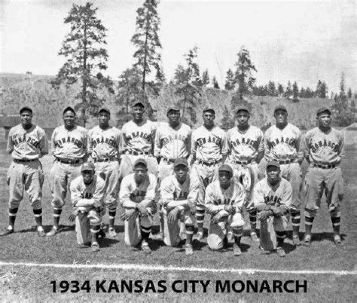 Who wore #20 for the Kansas City Monarchs?